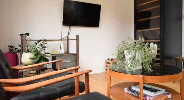 4 Bedroom House in Hackney