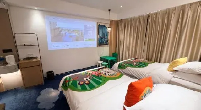 Люкс Kunming Zhong Huang Hotel