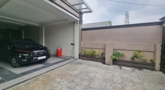 Hotel O P&g Guest House, Rezervovat Penzión Hotely v Medan s parkováním, Parkování