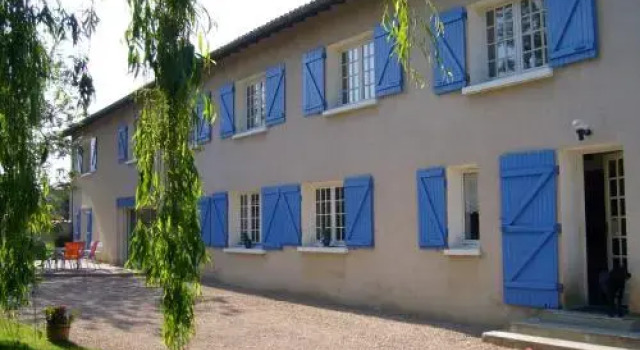 Le Relais Du Grand Logis, Rezervovat Hotel Hotely v Ain s parkováním, Parkování