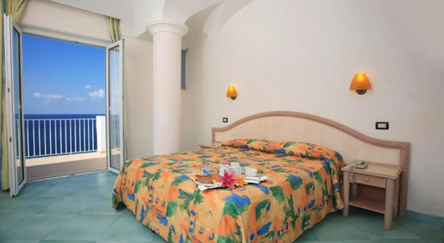 Семейный номер Standard с видом на море Hotel Albatros