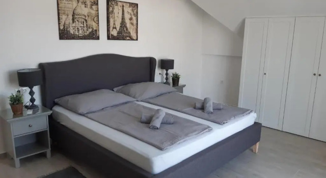 APARTMAN SOÓS -- Only for relaxation, not for party, Забронировать Апартаменты/квартира Шиофок Шомодь, рядом с Железнодорожный вокзал Шиофок