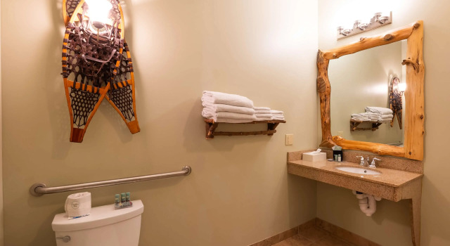 Четырёхместный люкс Best Western White House Inn