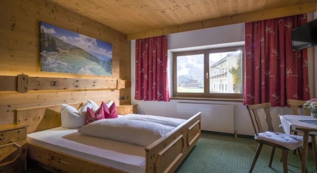 Gasthof Hüttwirt, Rezervovat Penzión Hotely v Tyrolsko se snídaní, Snídaně