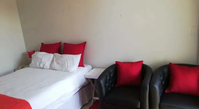 Parkview Hotel Room 318