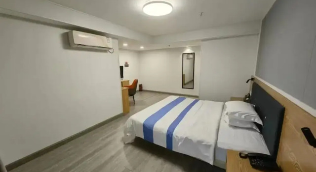 Номер Economy XIGE guangzhou hotel