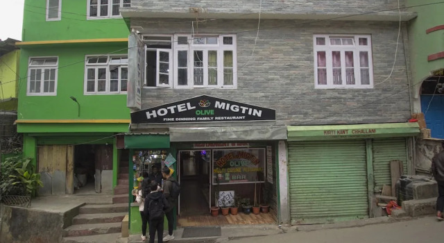 OYO 23629 Hotel Migtin