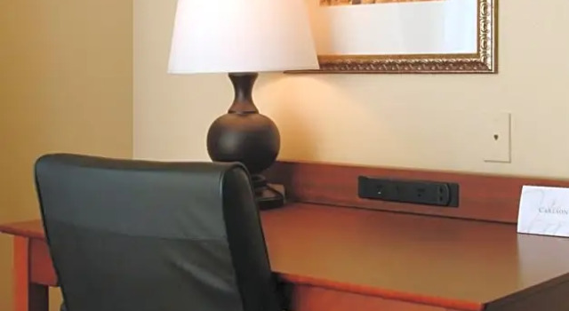 Четырёхместный номер Standard Country Inn and Suites Birch Run