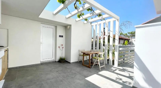 Коттедж White House Kokas Luxury Apartments