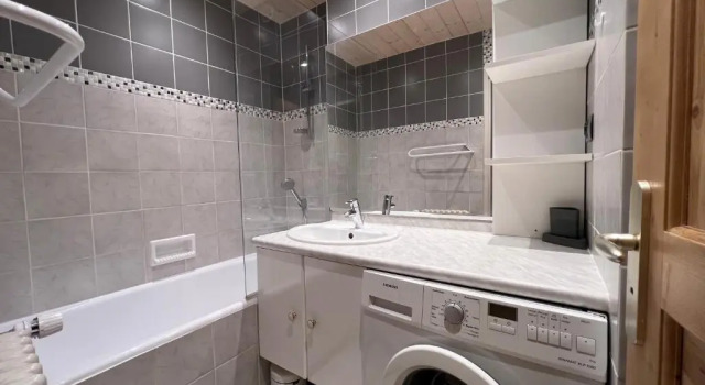 Elan 7 - Appartement 2 chambres, Забронировать Апартаменты/квартира Ла-Клюза Лыжный курорт на озере Анси, рядом с Плавательный бассейн Aravis