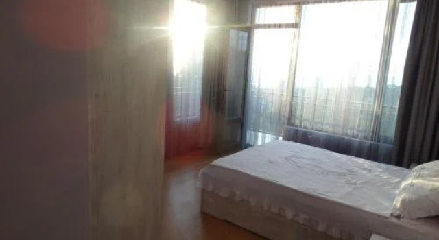 Zura's Guest House