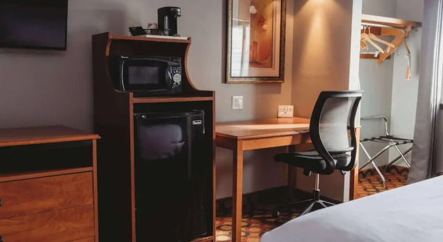 Suite 1 Schlafzimmer Clarion Inn