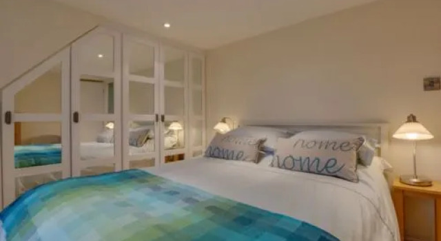 House Westgate Roma: Piazza Navona - Campo Dei Fiori, Забронировать Отель Гавань Чичестер Западный Суссекс, рядом с Chichester Cathedral