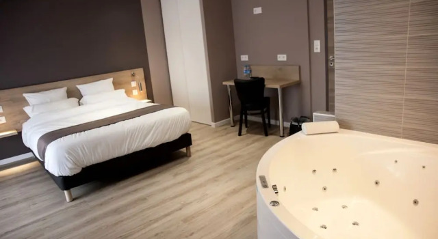 Двухместный номер Premium Logis Auberge Des Voyageurs