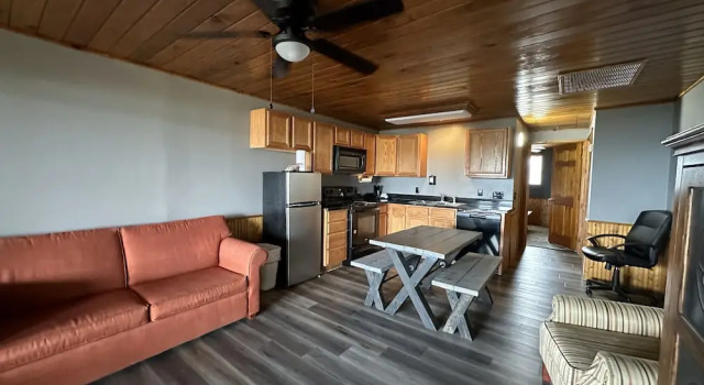 Двухместный люкс с балконом Canyon Lakeview Resort