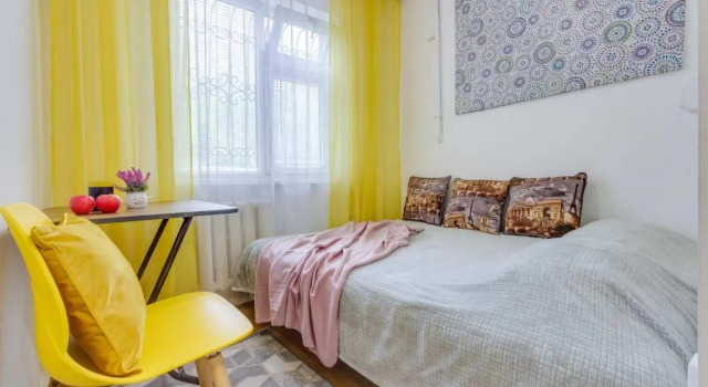 YourHouse mikrorajon 1, dom 23 - ekonomichnee kvartiry, ujutnee gostinitsy, Prenota Hotel Hotel a Almaty con parcheggio, Parcheggio
