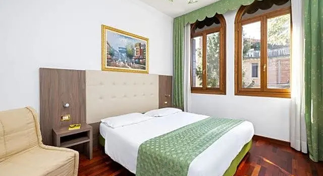 Номер Standard Hotel Villa Cipro