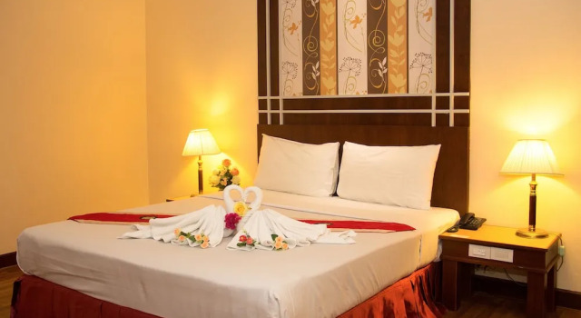 Люкс Royal Friendlytel Hotel