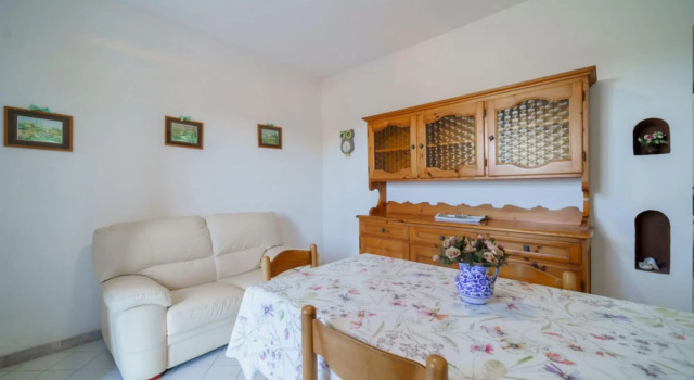 Il poggiolo sleeps 5 inside the Dimora Capoliveri, 400 meters from the centre-IL POGGIOLO, Book Hotel Capoliveri Elba