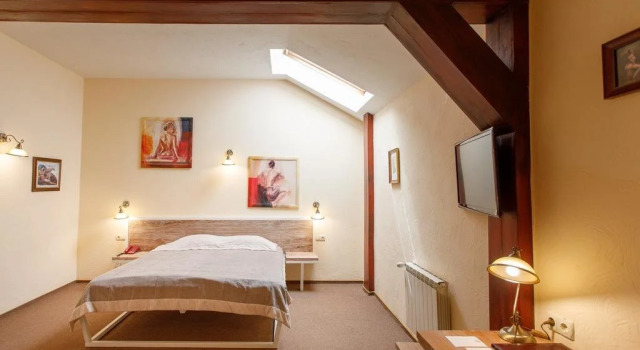 Zdybanka, Book Hotel Hoteller i Sumy med parkering, Parkering
