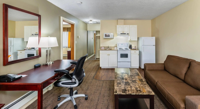 Двухместный люкс Econo Lodge Inn & Suites High Level