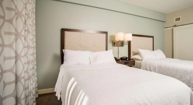 Четырёхместный номер Standard Hampton Inn Joplin
