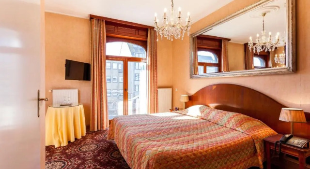 Двухместный номер Standard с балконом Avenue Hotel by F-Hotels