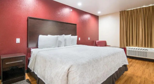 Номер Superior Red Roof Inn PLUS+ Fort Worth - Burleson
