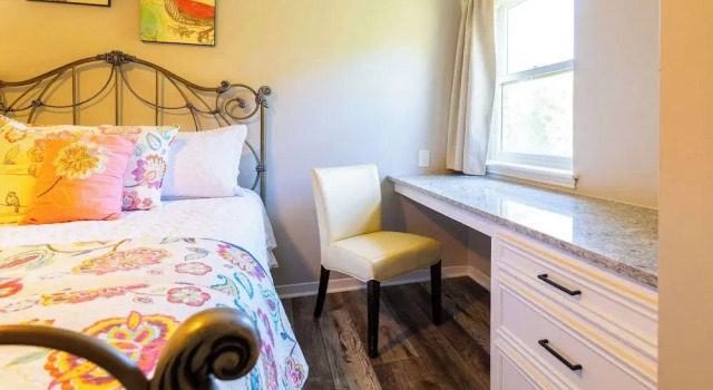Valley View Retreat for 10