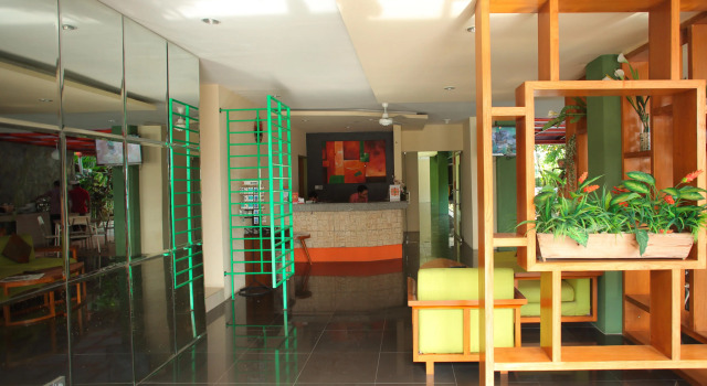 Spazzio Bali Hotel