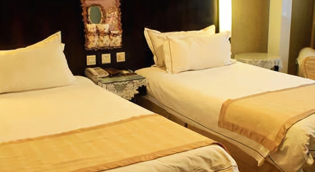 Xixia Guanhe International Hotel, Rezervovat Hotel Xixia Henan