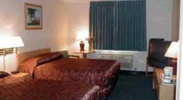 Comfort Inn, Забронировать Отель Стимбот-Спрингс Колорадо, рядом с Steamboat Powdercats
