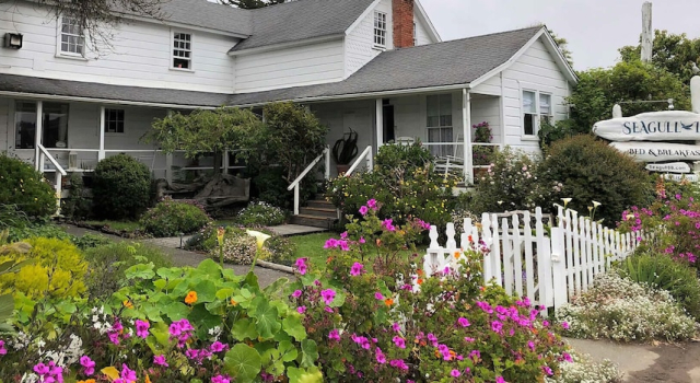 Seagull Inn Bed & Breakfast, Забронировать Отель Отели Мендосино 3 звезды, рядом с Temple of Kwan Tai, 3*