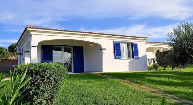 Residenze Mare e Pineta, Book Hotel Tanaunella Sardinia South, near Porto Ainu Beach