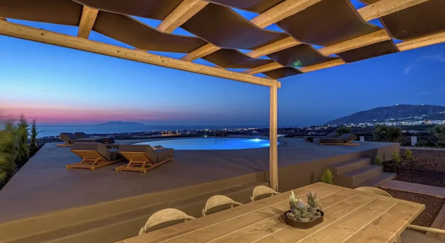 Вилла Luxury Saint Apostles Villas