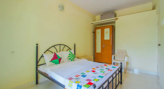 OYO 13617 Home Independent 3BHK Row House Benaulim, Reserva ahora Apartamento Hoteles en Lagos con aparcamiento, Aparcamiento