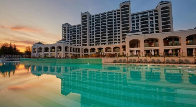 Secrets Sunny Beach Resort and Spa, Забронировать Курортный отель Отели области Бургас с бассейном, Бассейн