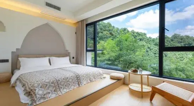 Люкс Linxijian Homestay (Bifengxia Scenic Area)
