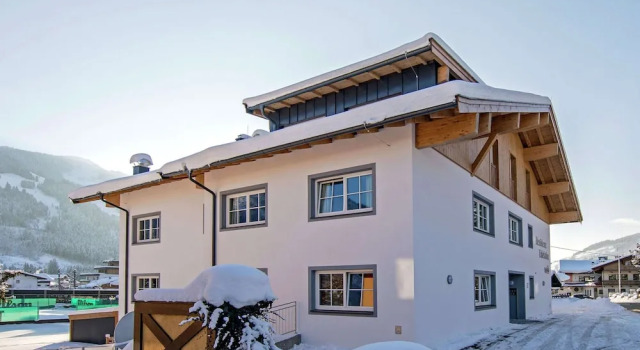 Апартаменты Apartment in Brixen near Ski Lift
