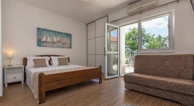 Апартаменты c 1 комнатой Apartmani Arapovic