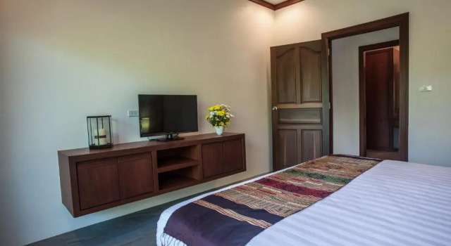 Baan Pinya Executive Bungalow