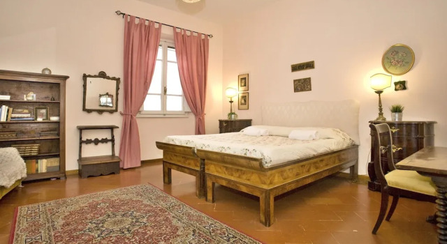 Two steps from Ponte Vecchio, Забронировать Отель Флоренция Тоскана, рядом с Дом Буонаротти