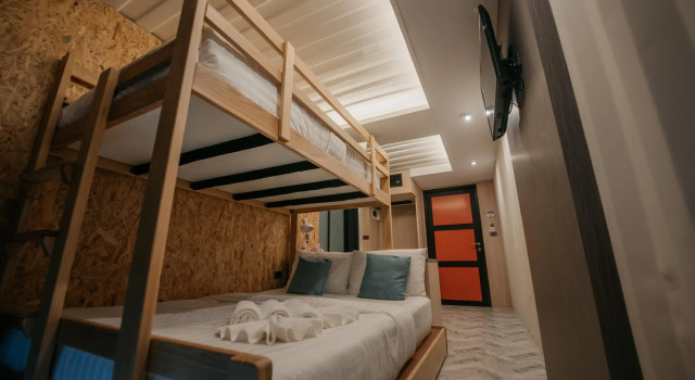 Kipbox Hotel Trang, Забронировать Отель Отели Южного Таиланда с парковкой, Парковка
