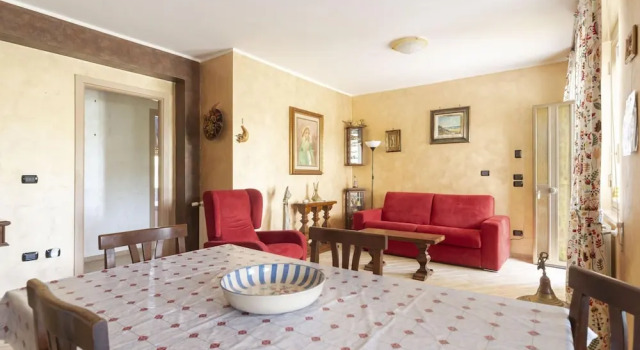 Traditional Holiday Home in Fontane Bianche With Pool