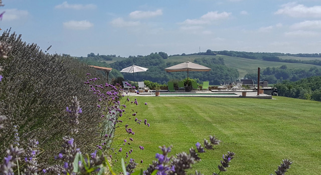 La Villa a Bel-Endroit, Book Vacation Home Saint-Justin Gers