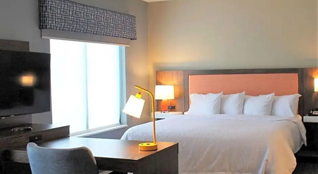 Люкс Hampton Inn Lexington