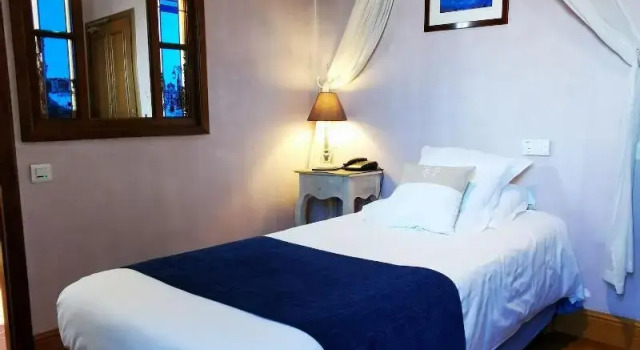 Номер Standard Hôtel Littéraire Stendhal et Spa