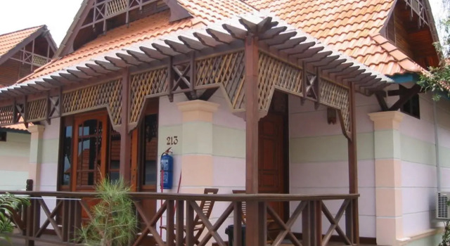 Bukit Keluang Beach Resort, Rezervovat Lázně / Resort Hotely v Terengganu s parkováním, Parkování
