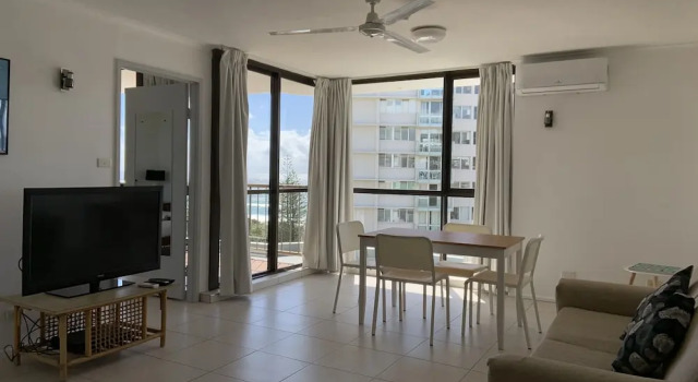 Апартаменты Standard Burleigh Gardens North Hi-Rise Holiday Apartments