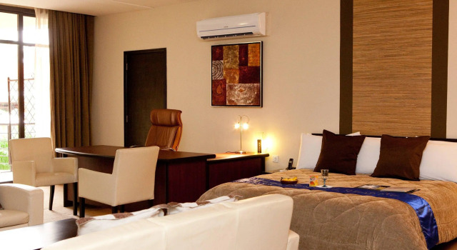 Suite junior Protea Hotel by Marriott Kampala